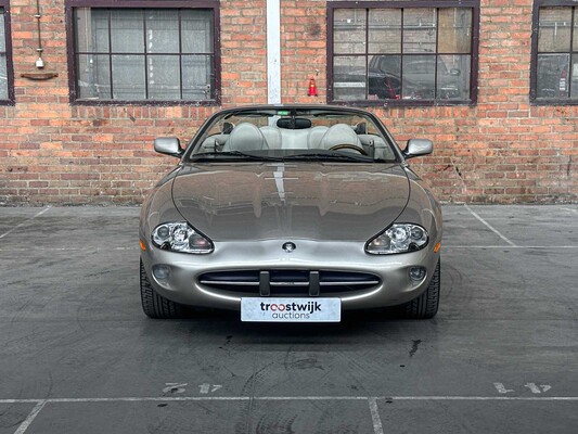 Jaguar XK Cabriolet 4.0 V8 290hp 1997