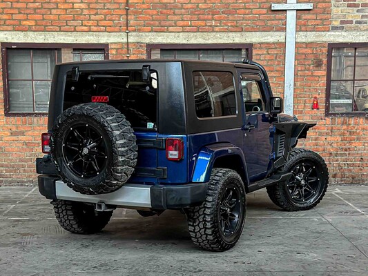 Jeep Wrangler Sahara 3.8 V6 205hp 2010