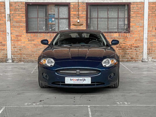 Jaguar XK 4.2 V8 Coupé 298hp 2007, 98-ZH-VD