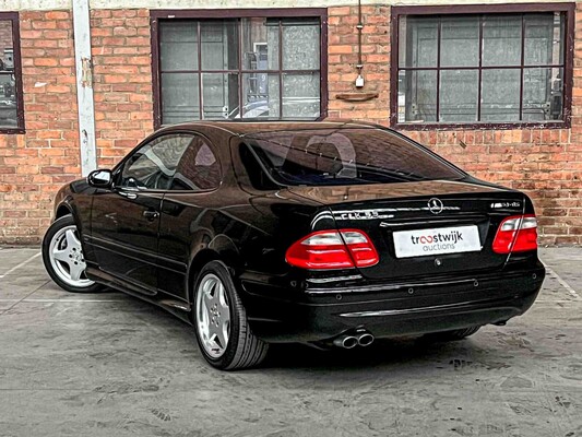 Mercedes-Benz CLK55 AMG 5.4 V8 347hp 2001 Youngtimer