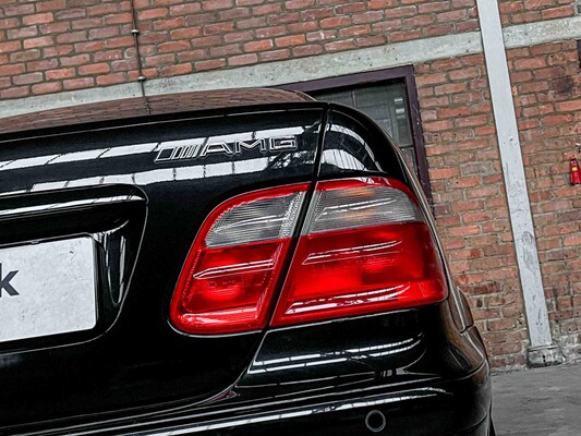 Mercedes-Benz CLK55 AMG 5.4 V8 347hp 2001 Youngtimer