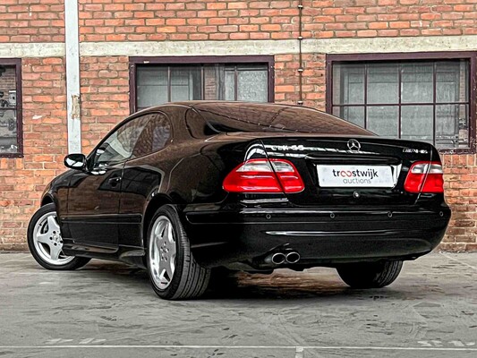 Mercedes-Benz CLK55 AMG 5.4 V8 347hp 2001 Youngtimer