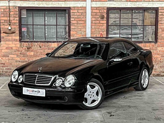 Mercedes-Benz CLK55 AMG 5.4 V8 347hp 2001 Youngtimer