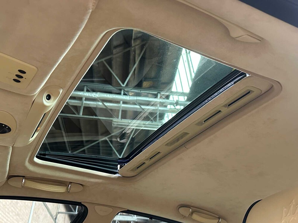 Maserati Quattroporte 4.2 V8 400hp 2008 (43,000 KM) Youngtimer -Automatic-