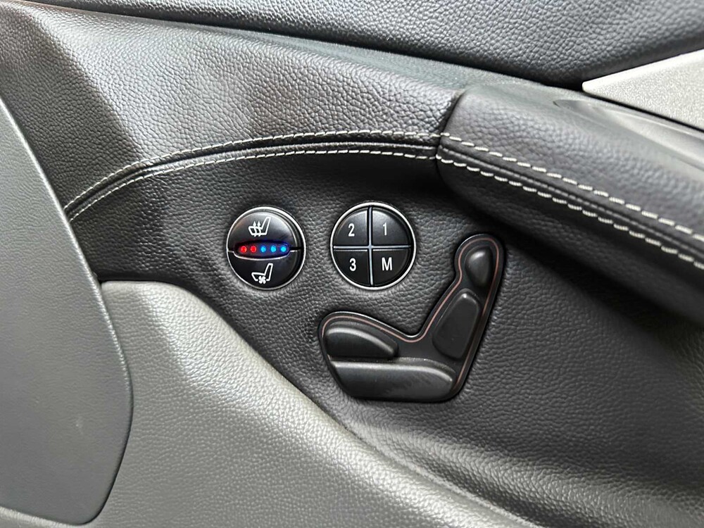 Mercedes-Benz SL55 AMG 5.5 V8 500hp 2005 Youngtimer SL-Class