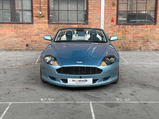 Aston Martin DB9 Cabriolet 5.9 V12 449hp 2006 Youngtimer