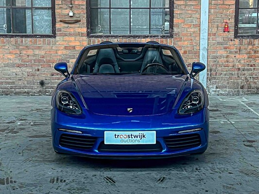 Porsche 718 Boxster 299hp 2018 PDK, TT-739-L