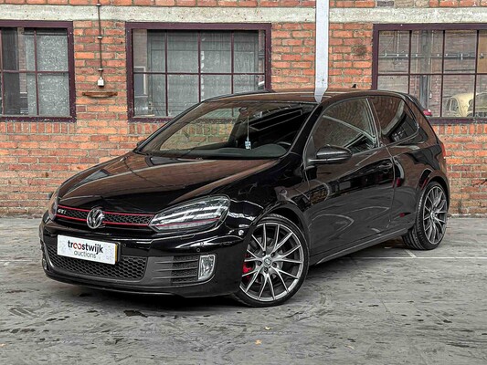 Volkswagen Golf GTI VI 2.0 DSG 211hp 2010 (NEW ENGINE 71.547) Golf 6, J-699-TZ 