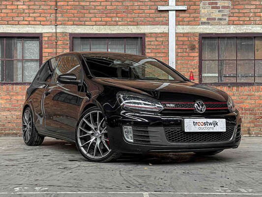 Volkswagen Golf GTI VI 2.0 DSG 211hp 2010 (NEW ENGINE 71.547) Golf 6, J-699-TZ 