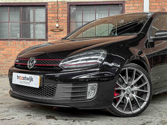 Volkswagen Golf GTI VI 2.0 DSG 211hp 2010 (NEW ENGINE 71.547) Golf 6, J-699-TZ 