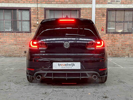 Volkswagen Golf GTI VI 2.0 DSG 211hp 2010 (NEW ENGINE 71.547) Golf 6, J-699-TZ 