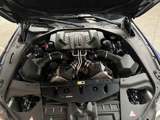 BMW M6 Competition Cabriolet 4.4 V8 560hp 2012 6-Series F12