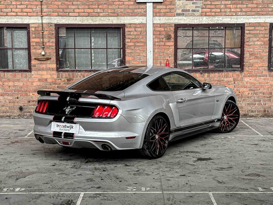 Ford Mustang 3.7L V6 V-Shaped Coupe 305hp 2016