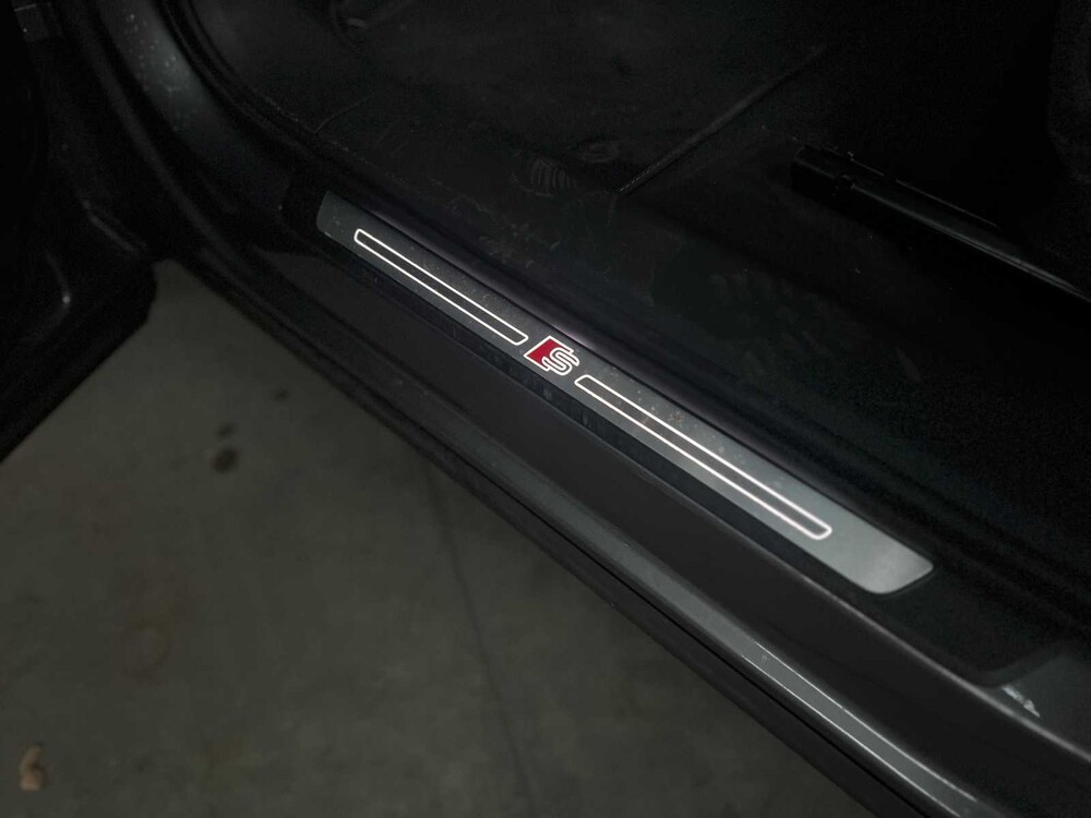 Audi E-Tron 55 Quattro Advanced 95 kWh S-Line 360pk 2019 (Origineel-NL + 1e Eigenaar), ZG-864-X