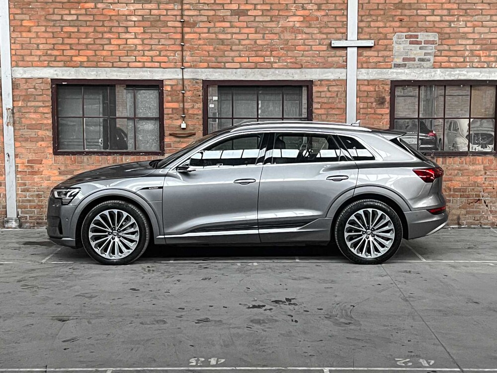 Audi E-Tron 55 Quattro Advanced 95 kWh S-Line 360pk 2019 (Origineel-NL + 1e Eigenaar), ZG-864-X