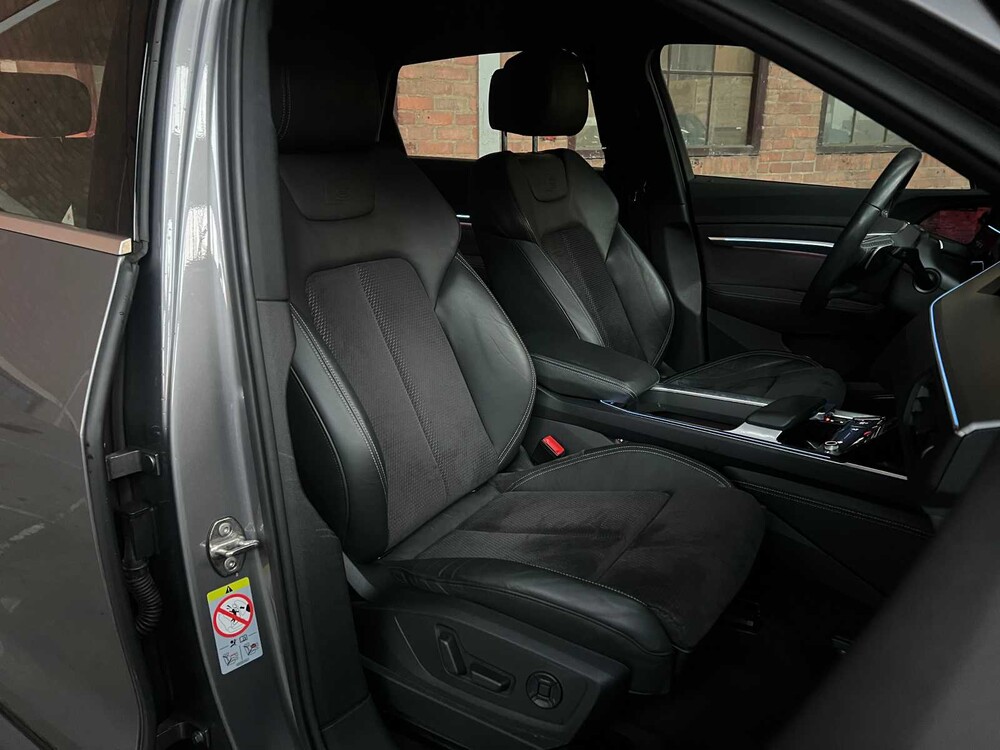 Audi E-Tron 55 Quattro Advanced 95 kWh S-Line 360pk 2019 (Origineel-NL + 1e Eigenaar), ZG-864-X