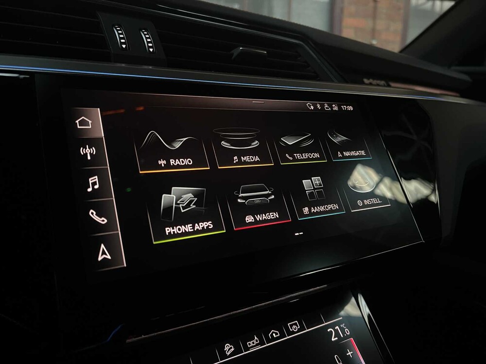 Audi E-Tron 55 Quattro Advanced 95 kWh S-Line 360pk 2019 (Origineel-NL + 1e Eigenaar), ZG-864-X