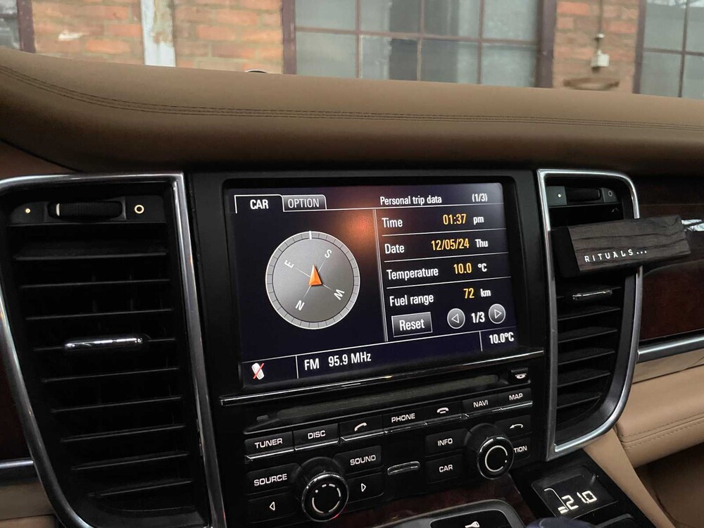 Porsche Panamera S 4.8 V8 395PS 2010