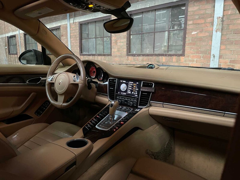 Porsche Panamera S 4.8 V8 395PS 2010