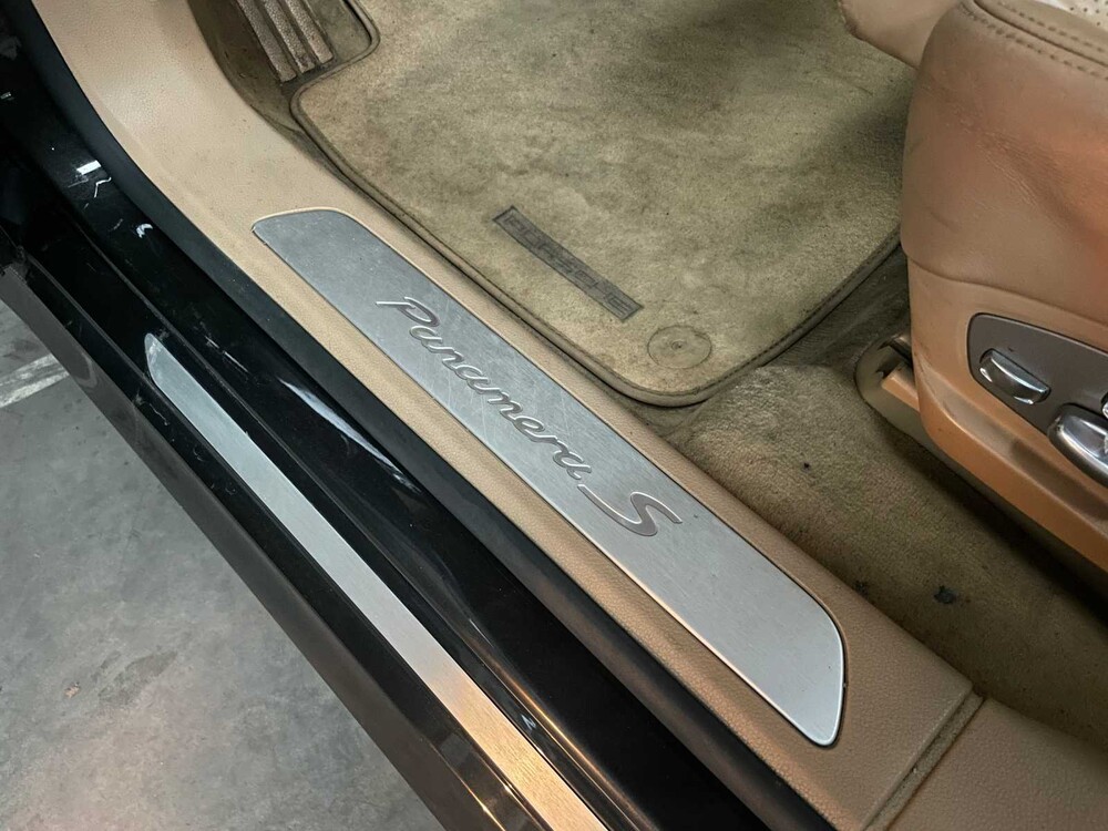 Porsche Panamera S 4.8 V8 395PS 2010