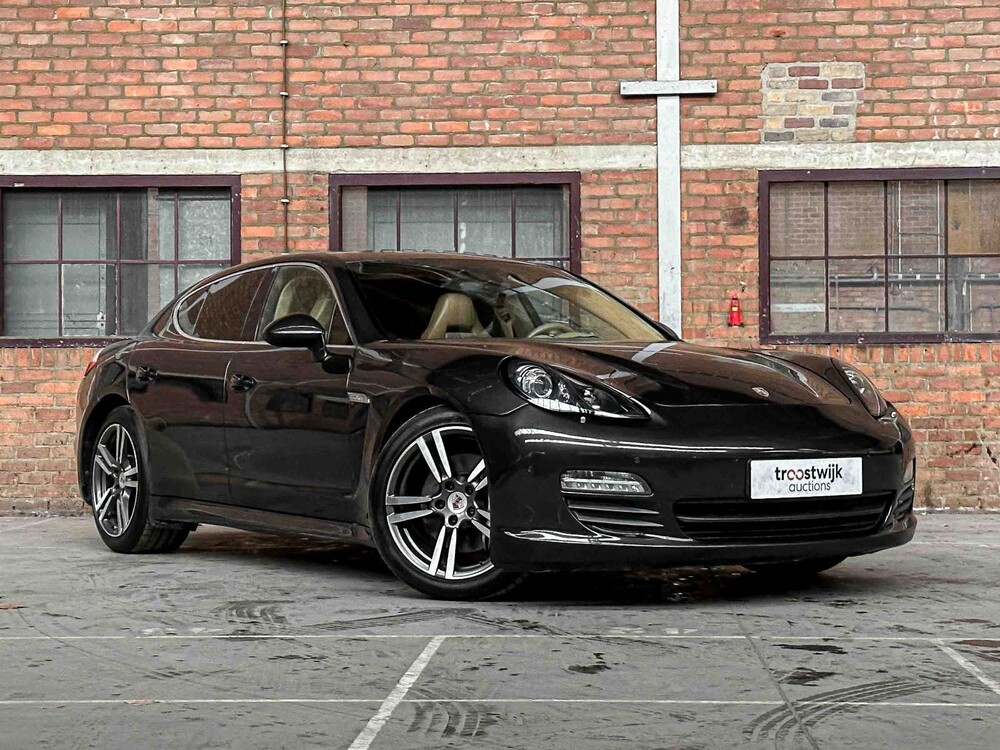 Porsche Panamera S 4.8 V8 395PS 2010