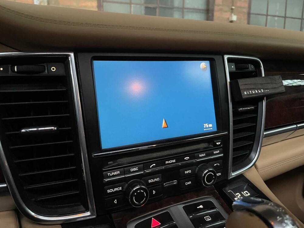 Porsche Panamera S 4.8 V8 395PS 2010