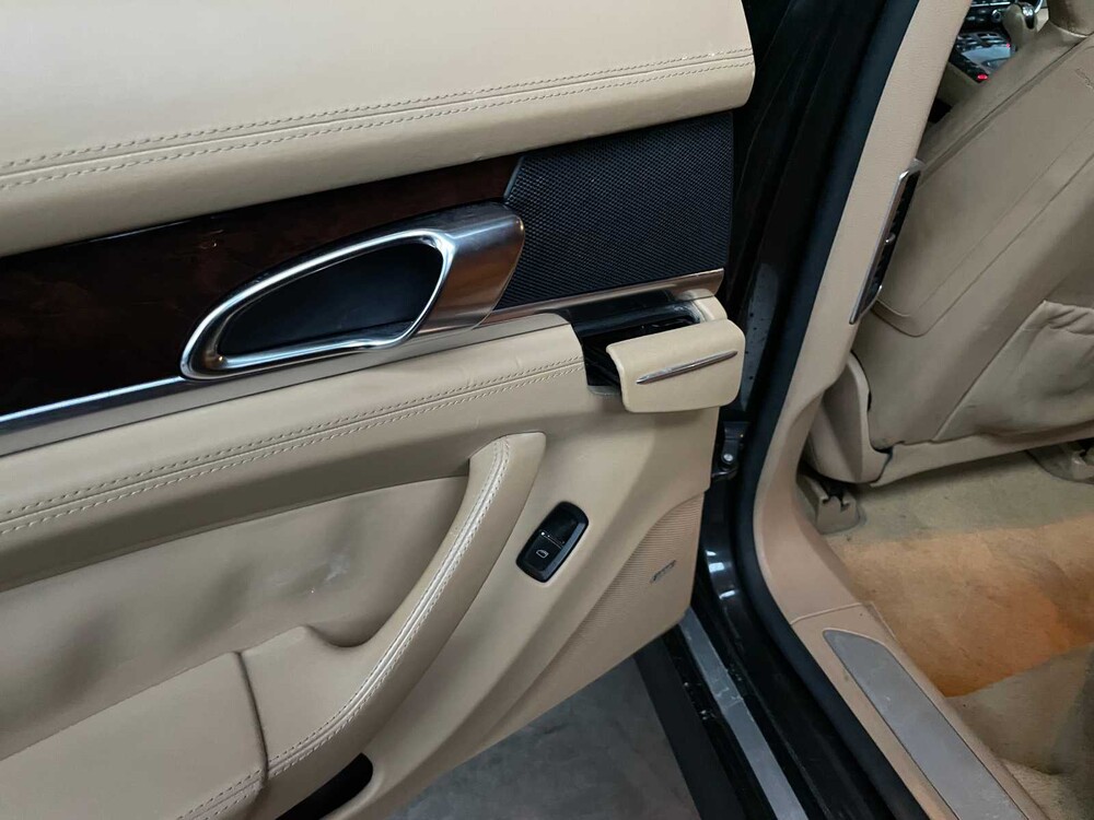 Porsche Panamera S 4.8 V8 395PS 2010