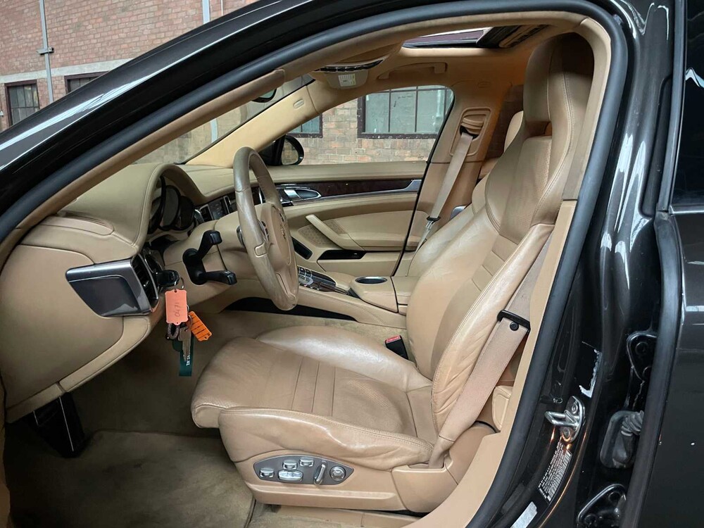 Porsche Panamera S 4.8 V8 395PS 2010