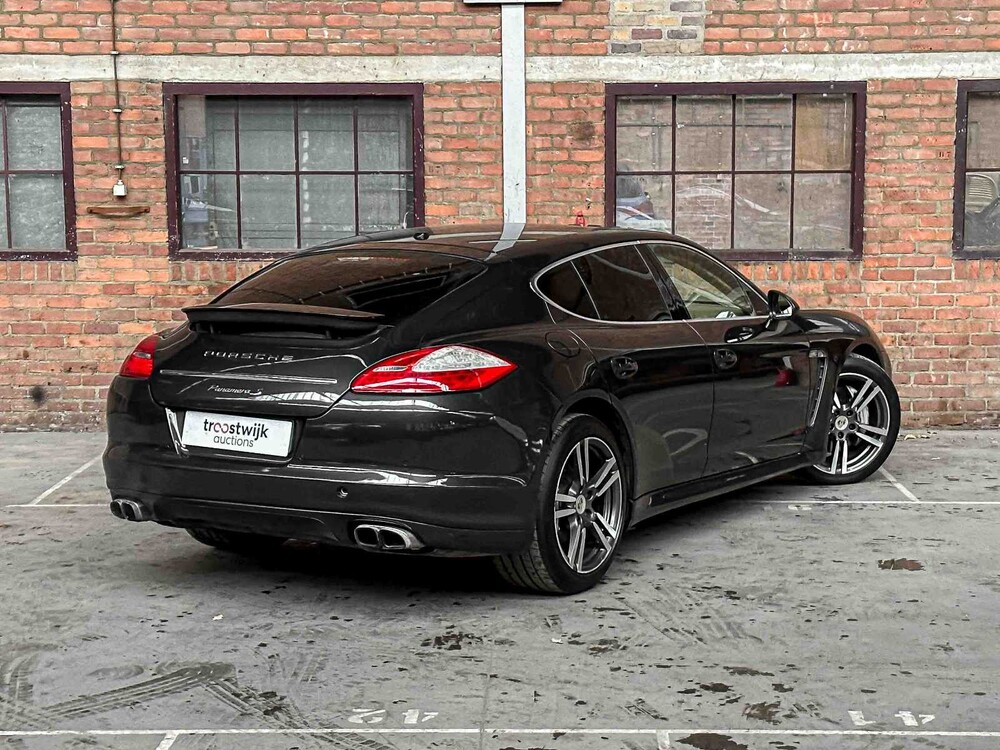Porsche Panamera S 4.8 V8 395PS 2010
