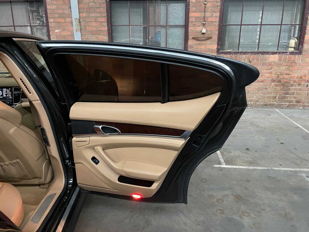 Porsche Panamera S 4.8 V8 395PS 2010