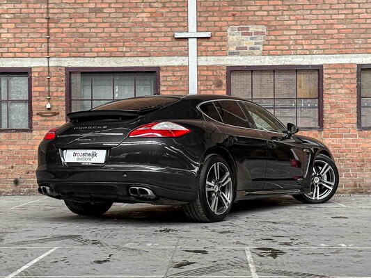 Porsche Panamera S 4.8 V8 395hp 2010