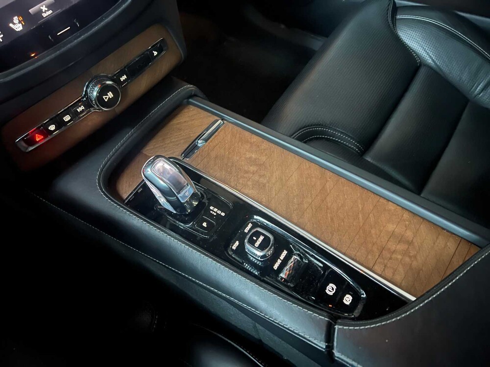 Volvo XC90 T8 Twin Engine AWD Inscription 407PS 2016 Plug-In Hybrid 7P (Original-NL), KL-053-R