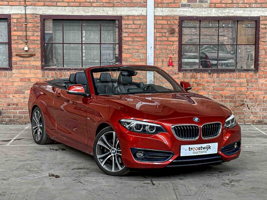 BMW 220i Cabriolet High Executive 184hp 2018 (Original-NL + 1st Owner) F23 2-Series, TT-870-G