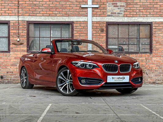 BMW 220i Cabriolet High Executive 184hp 2018 (Original-NL + 1st Owner) F23 2-Series, TT-870-G