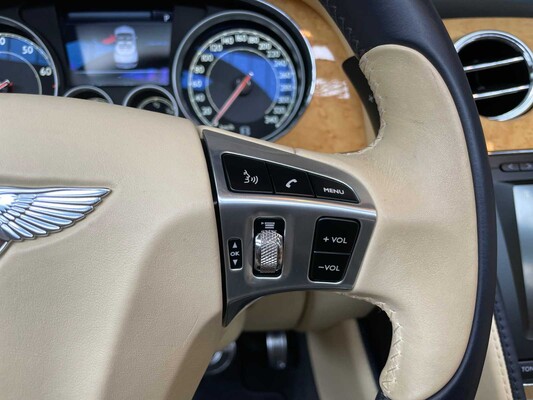 Bentley Continental GTC 4.0 V8 50hp 2012 (8-speed)