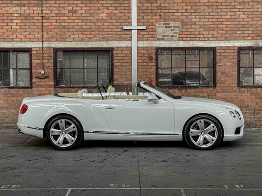 Bentley Continental GTC 4.0 V8 50hp 2012 (8-speed)