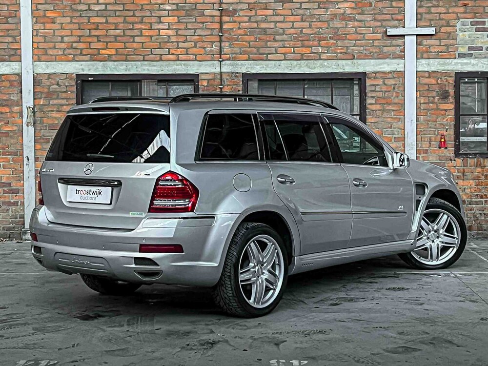 Mercedes-Benz GL500 4Matic 5.5 V8 GL-Class