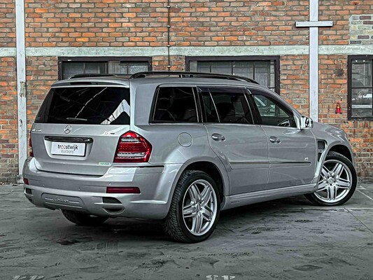 Mercedes-Benz GL500 4Matic 5.5 V8 GL-Class