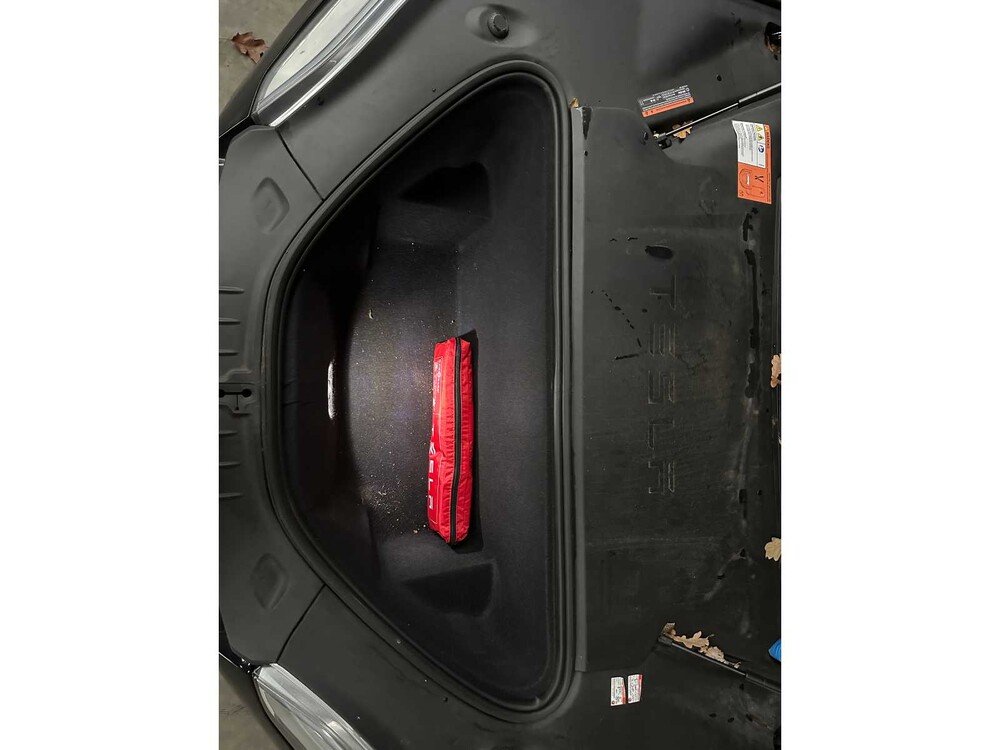 Tesla Model S 60D Base -LIFETIME FREE CHARGING- (Origineel-NL) 333pk 2016, NF-080-H