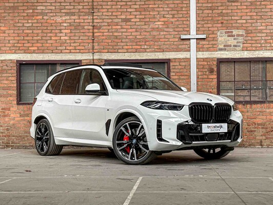 BMW X5 xDrive50e Hybrid M-Sport 489hp 2024, GSN-60-J (FACTORY WARRANTY)