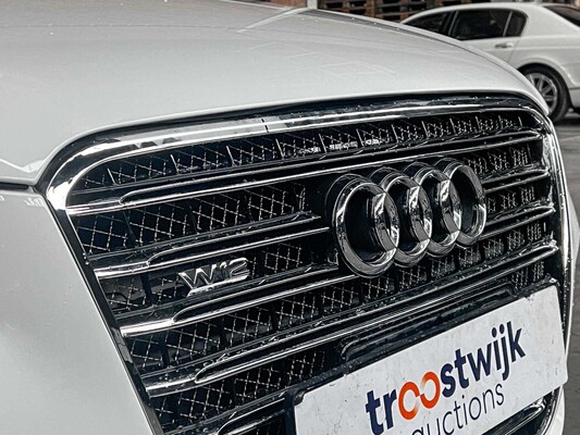 Audi A8 long 6.3 W12 Quattro 500hp 2013