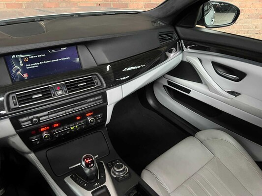 BMW M5 4.0 V8 F10 553hp 2012