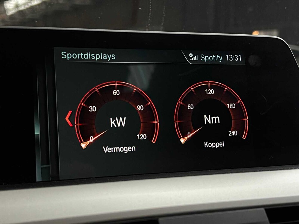 BMW 318i Touring Executive 136hp 2017 3-series, T-191-GB