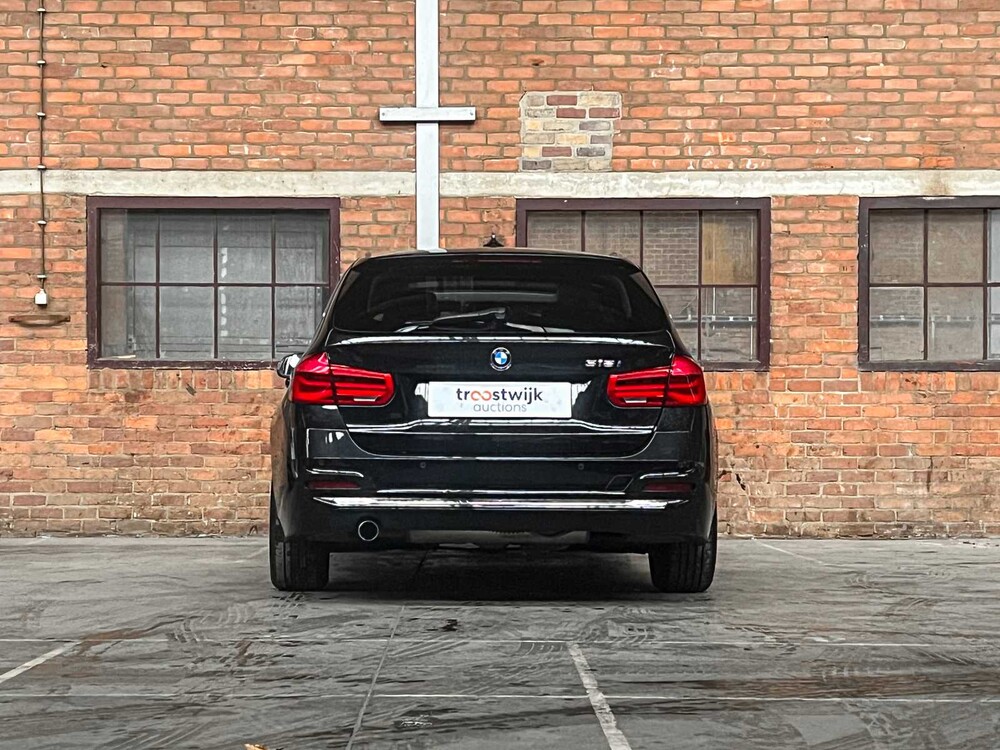 BMW 318i Touring Executive 136hp 2017 3-series, T-191-GB