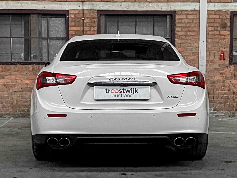 Maserati Ghibli 3.0 V6 338hp 2015