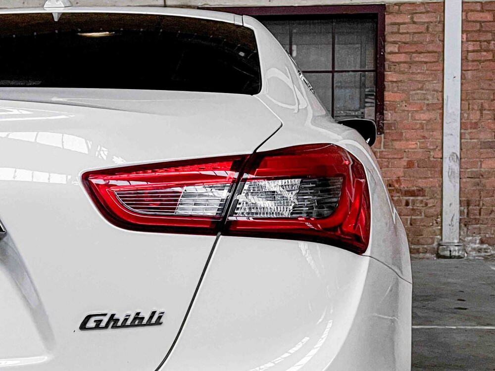 Maserati Ghibli 3.0 V6 338hp 2015