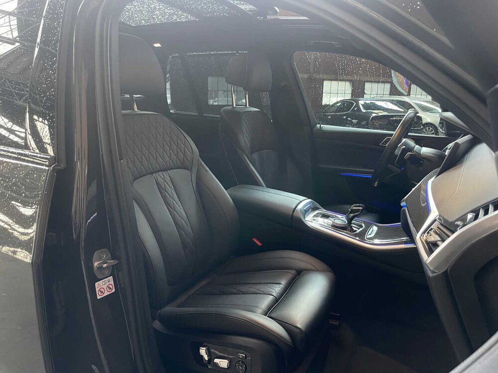 BMW X5 xDrive30d M-Sport 286PS 2023 (Original-NL), T-889-DV