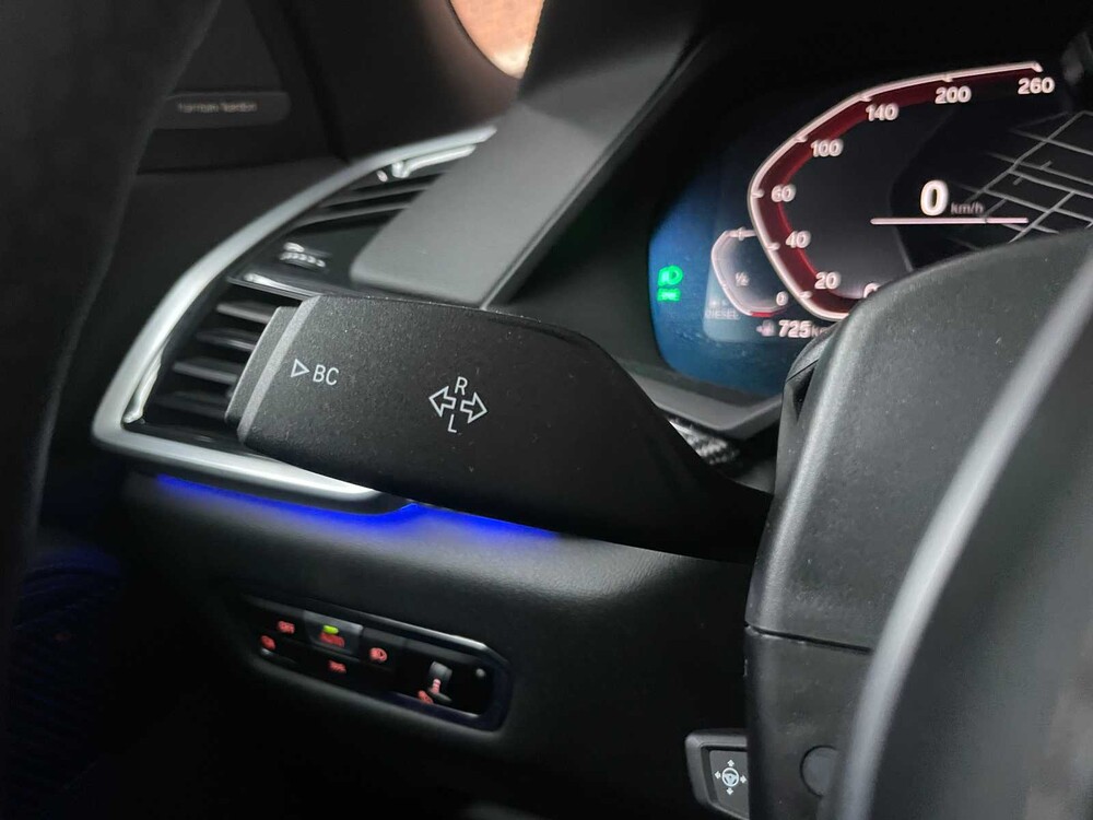 BMW X5 xDrive30d M-Sport 286PS 2023 (Original-NL), T-889-DV