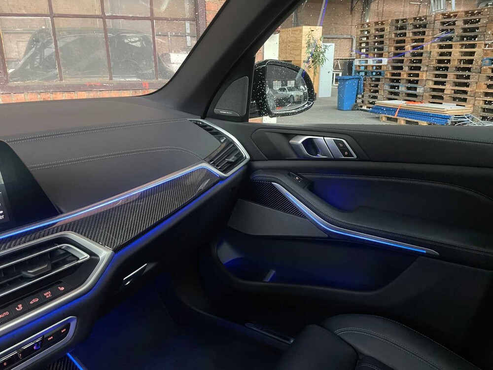 BMW X5 xDrive30d M-Sport 286PS 2023 (Original-NL), T-889-DV