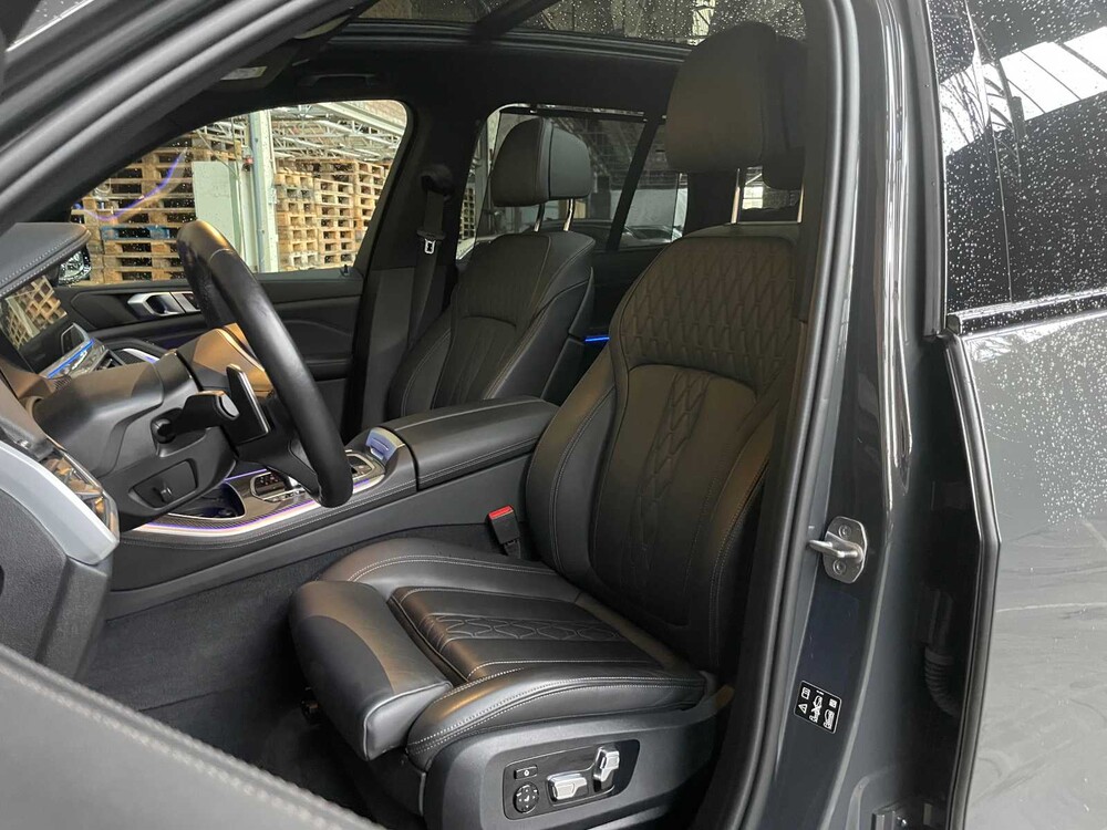 BMW X5 xDrive30d M-Sport 286PS 2023 (Original-NL), T-889-DV